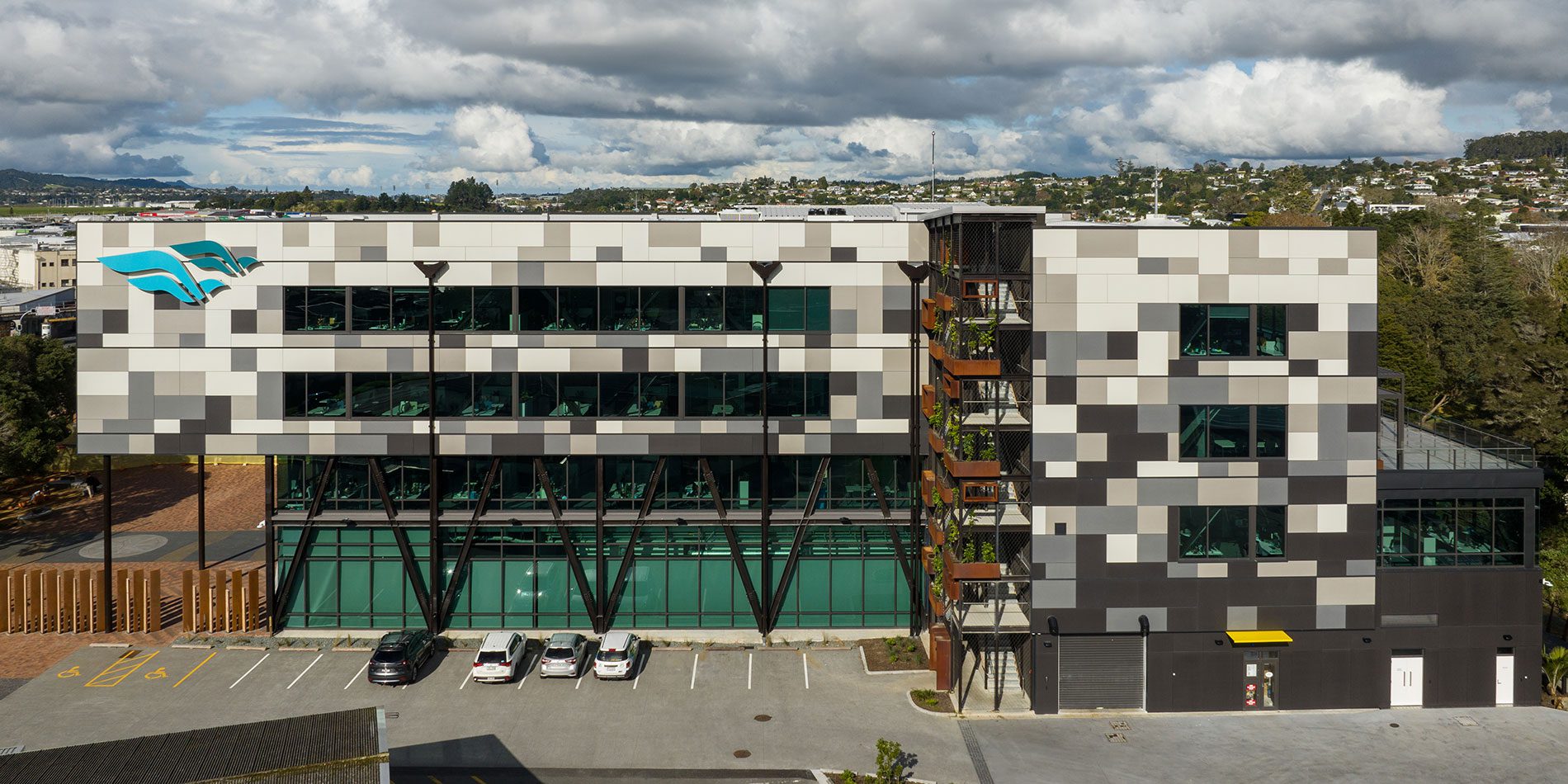 Whangarei Civic Centre_Equitone_Symonite Panels facade installation